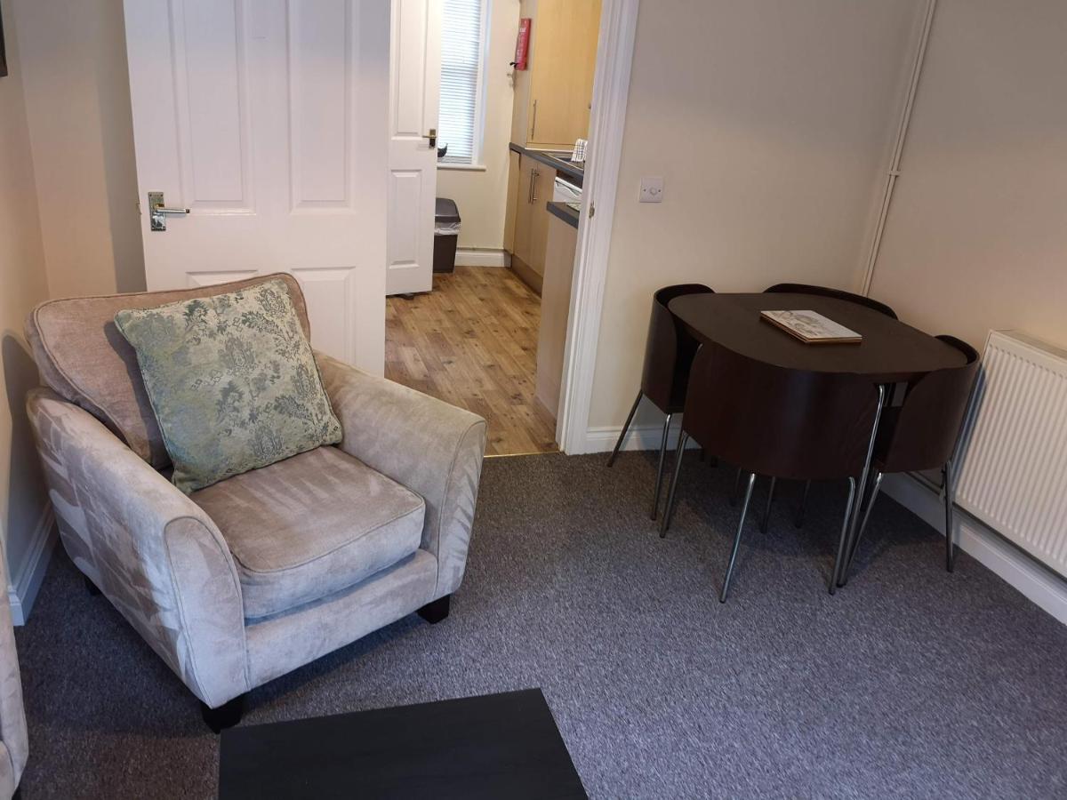 Coastal Escape Deal - 2 Bedroom House -Short Lets & Serviced Accommodation Екстериор снимка